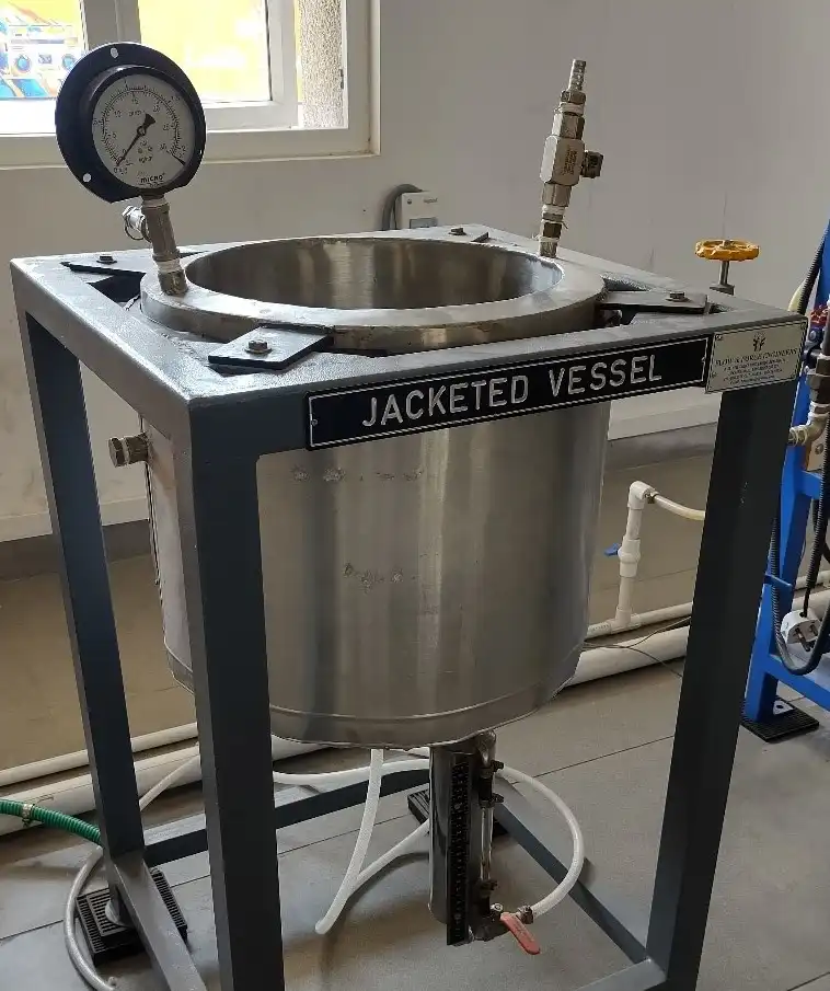 Jacketed vessel